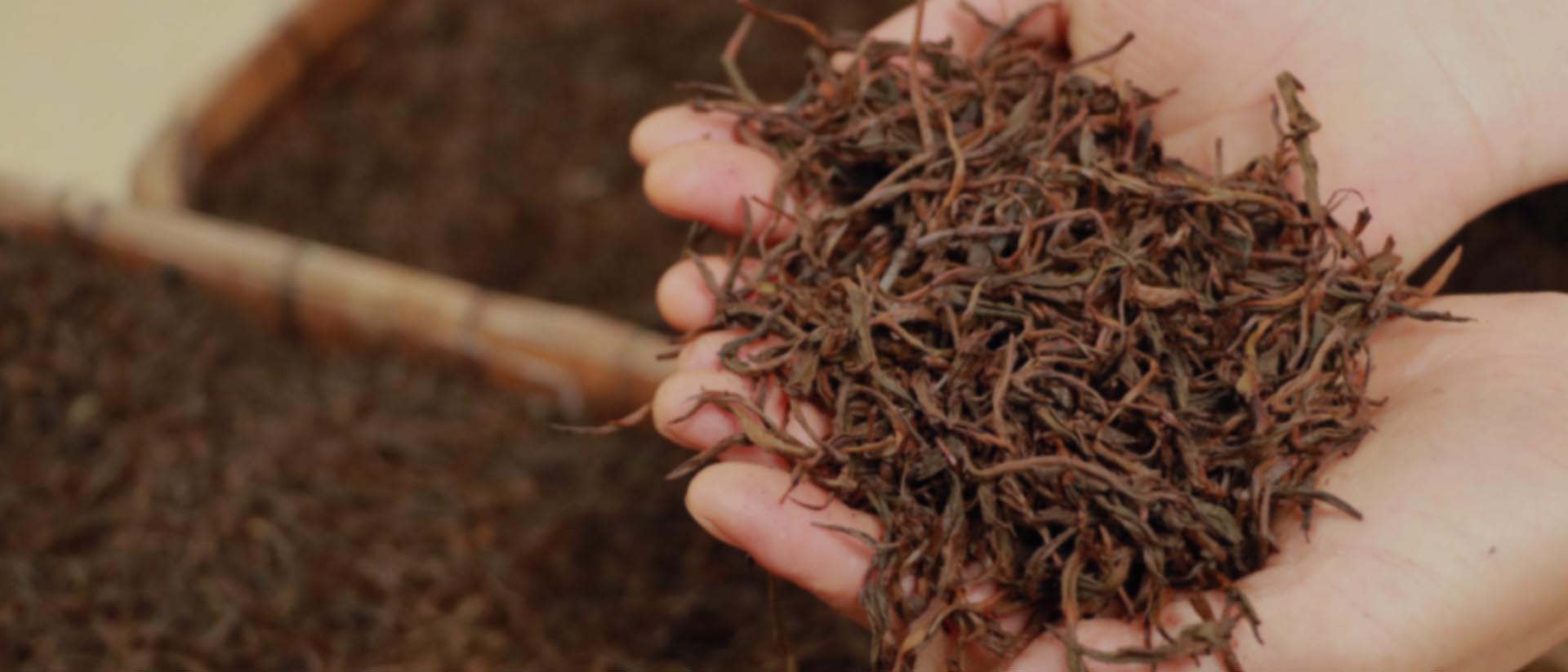 環(huán)?？萍?>
                <!-- m清晰 -->
                <img class=